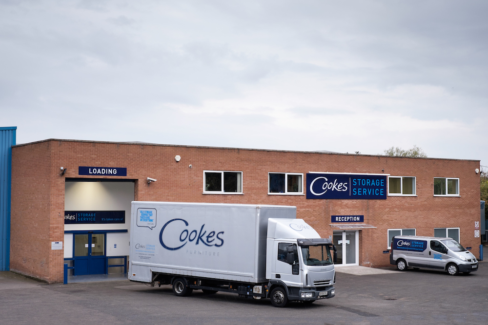 cookes storage service - vans